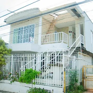 Roxi's Place Inn