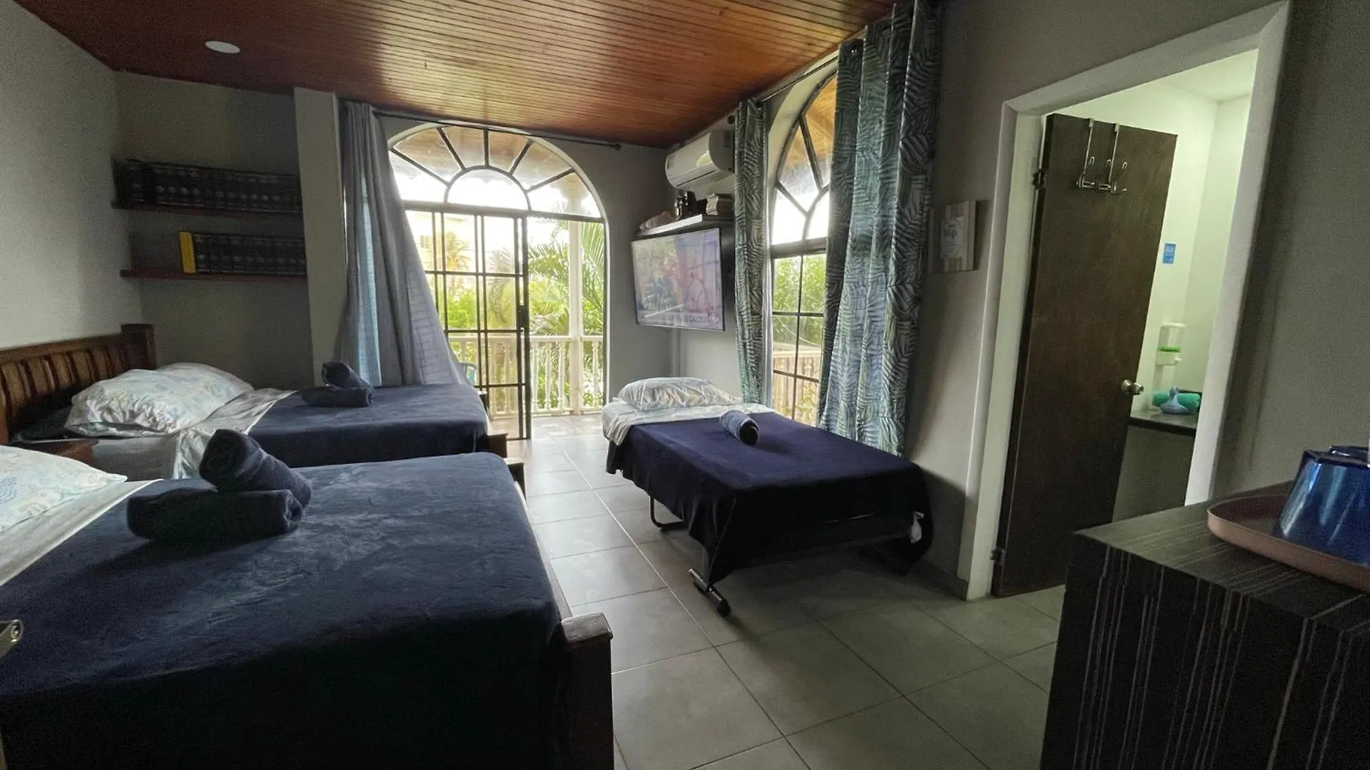 Guest house Sarah'S Place San Andres